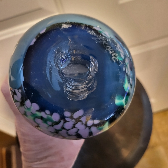 Signed Art Glass Vase Hand Blown Beautiful 12" - Picture 7 of 9